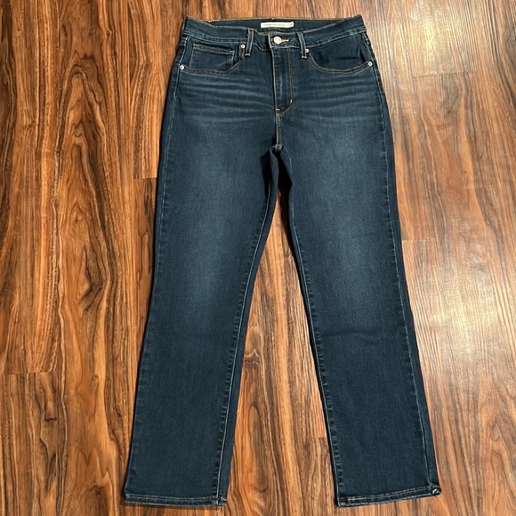 NWOT Levi’s 724 High Rise Straight - Picture 6 of 15